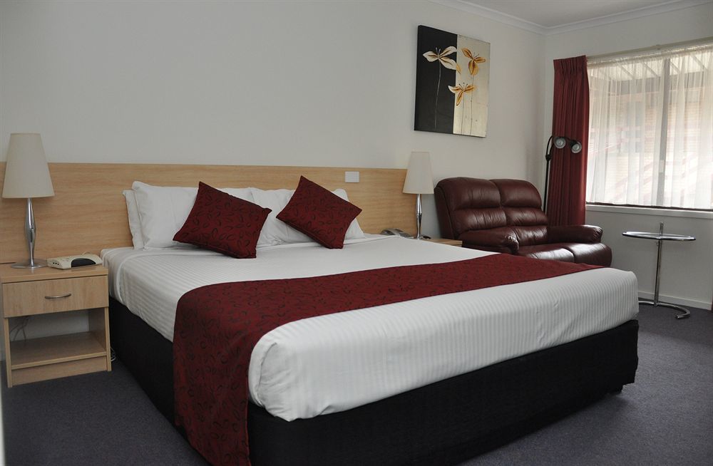 Edinburgh Motor Inn Уорагъл Екстериор снимка