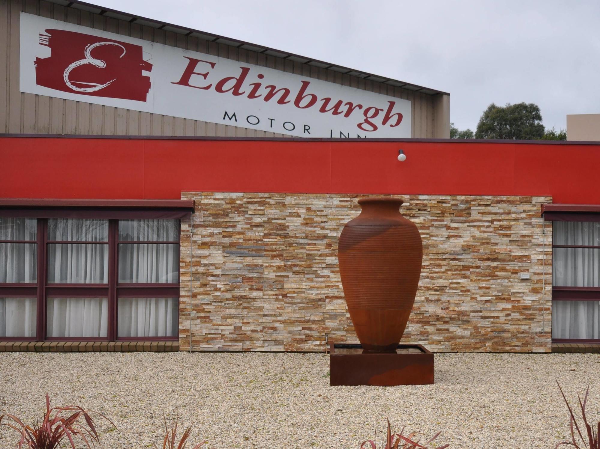 Edinburgh Motor Inn Уорагъл Екстериор снимка